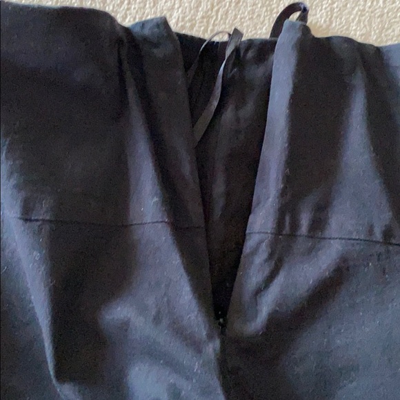 Beautiful black linen embroidery skirt size 10 - Picture 5 of 6